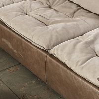 Диван Miami Roll от Baxter